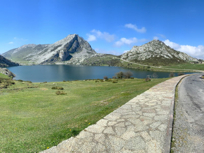 LAGOS DE COVADONGA ENOL